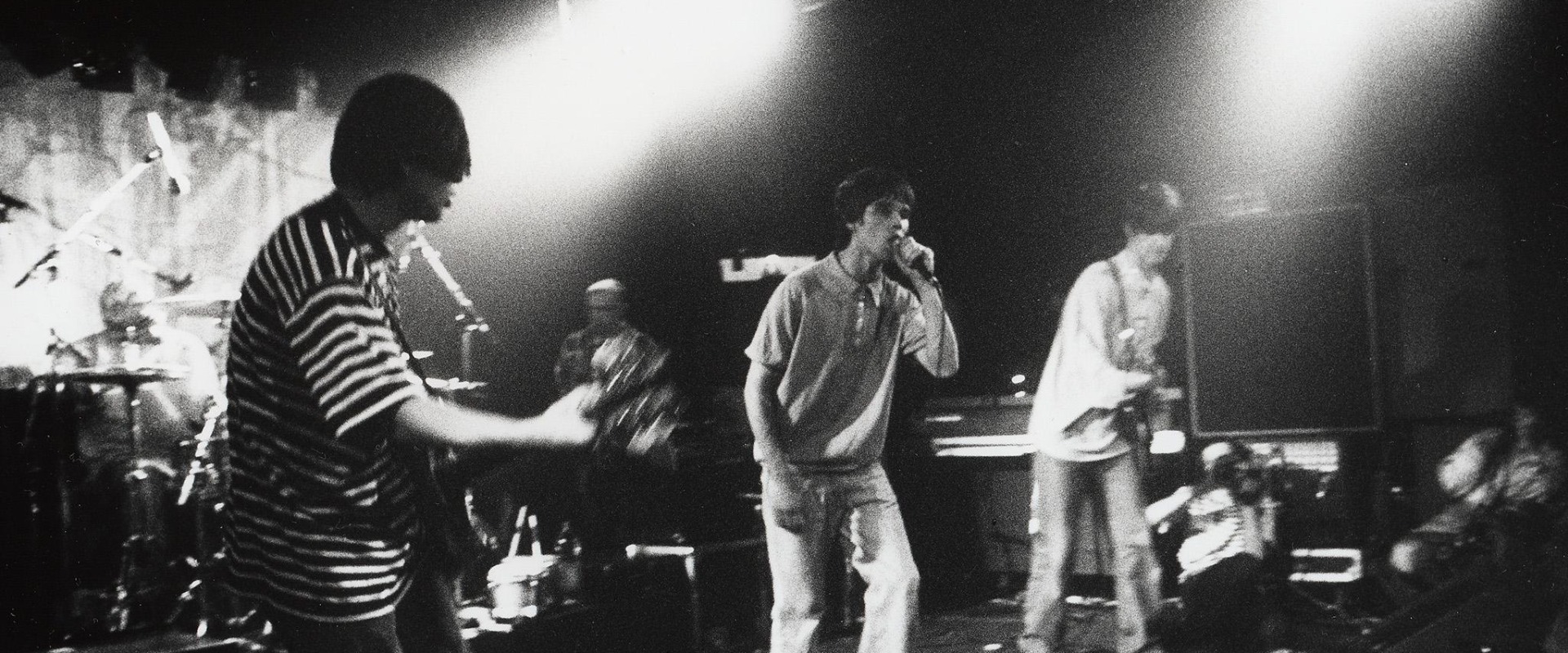 Exploring the Influence of Madchester Bands and The Stone Roses on Music Scene